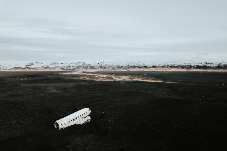 europe-iceland-plane-wreck-black-beach