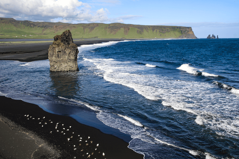 europe-iceland-roadtrip-dyrholaey