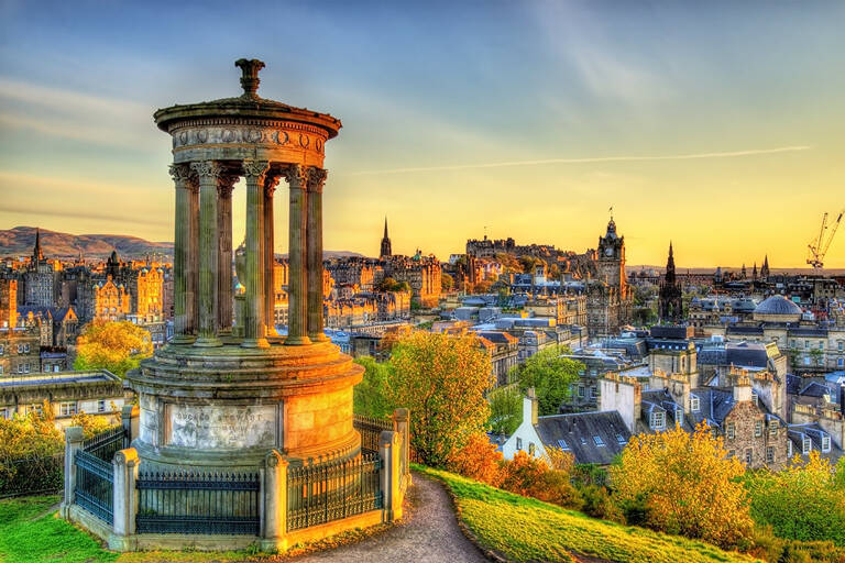 europe-ireland-edinburgh-blog-1050x700
