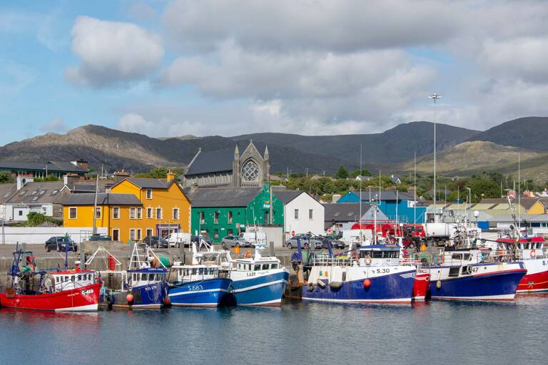 europe-ireland-wild-atlantic-way-cosy-town-01