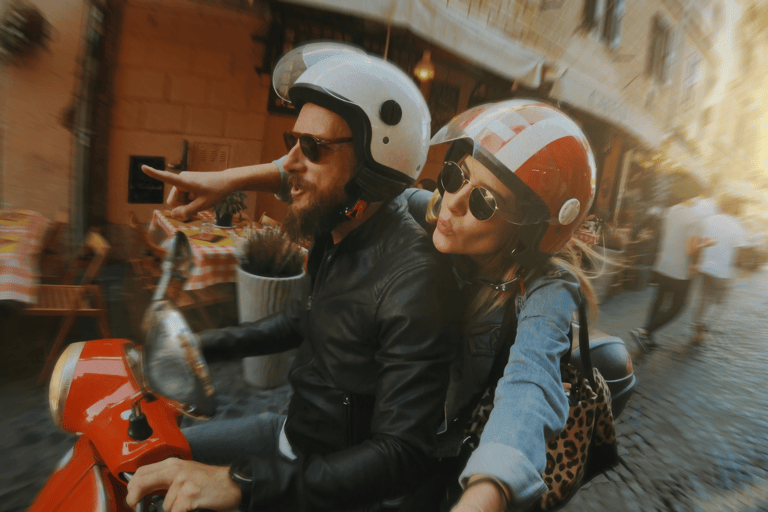 europe-italy-rome-couple-scooter