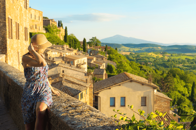 europe-italy-tuscany-female-looking-beautiful-landscape