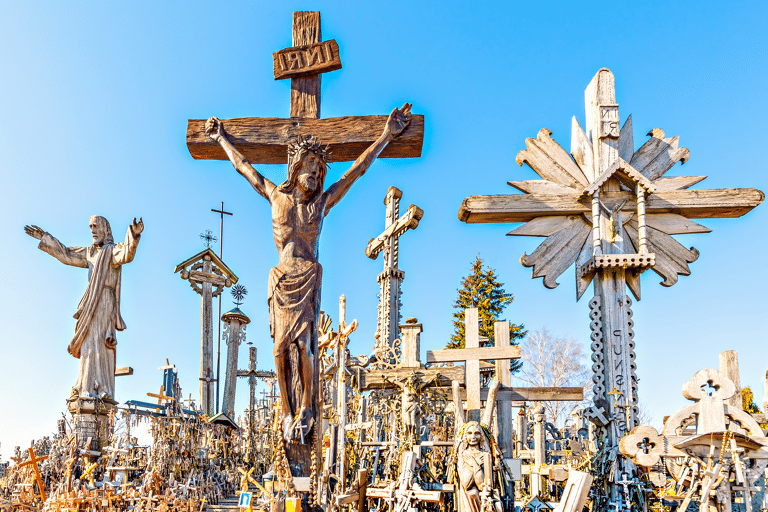 europe-lithuania-hill-of-crosses