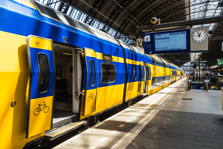 europe-netherlands-amsterdam-train-station