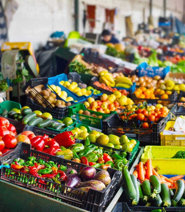 europe-portugal-faro-market