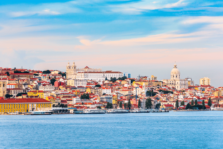 europe-portugal-lissabon-skyline