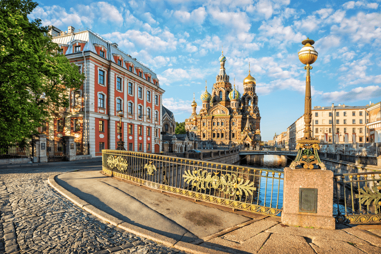 europe-russia-st-petersburg-morning-sun