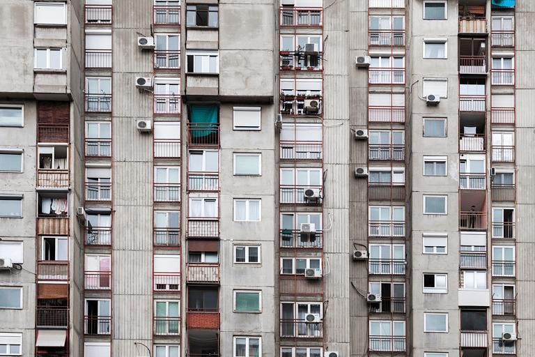 europe-serbia-belgrade-houses