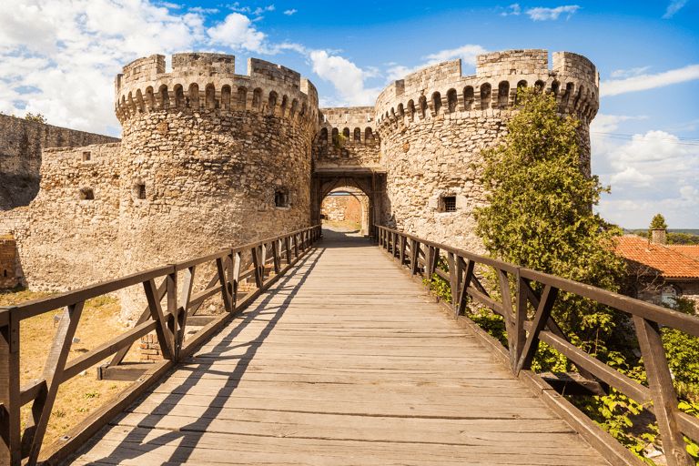 europe-serbia-belgrade-old-castle