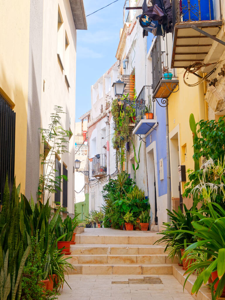 europe-spain-alicante-oldtown