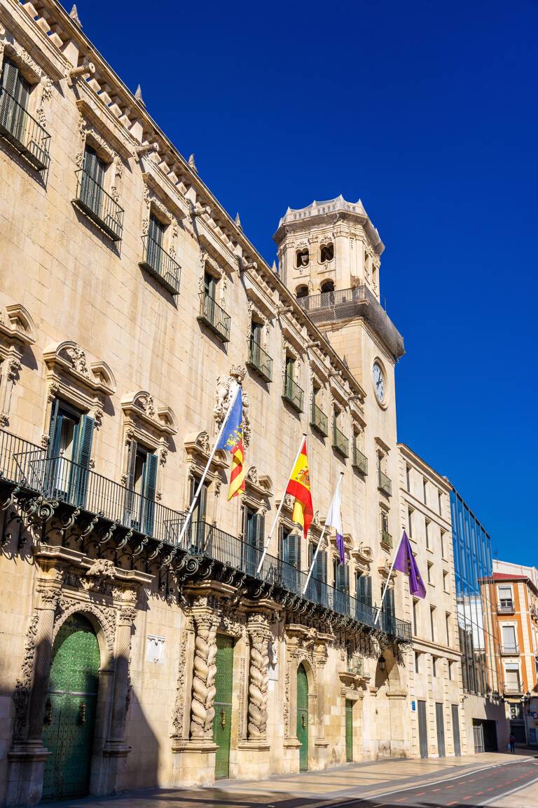 europe-spain-alicante-townhall