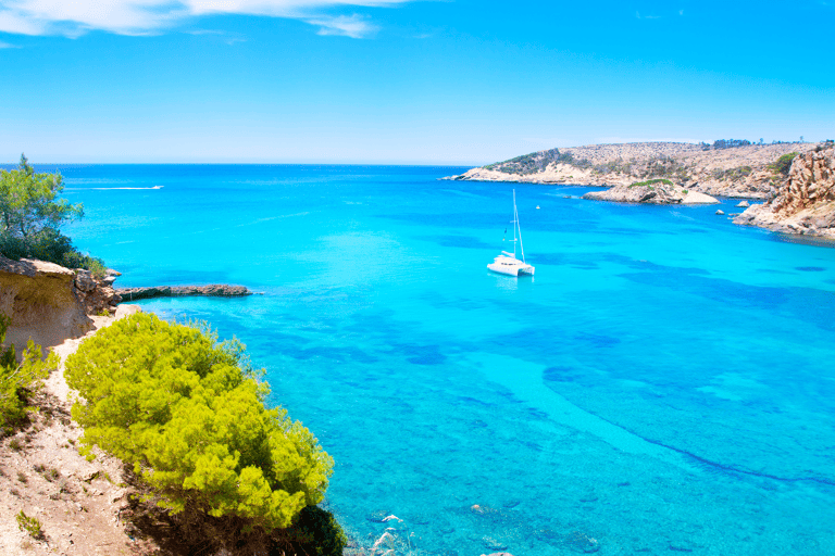 europe-spain-ibiza-sea-bay-boat