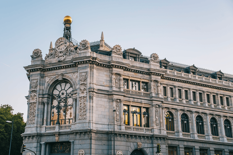 europe-spain-madrid-spanish-bank