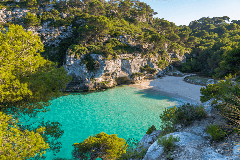 europe-spain-menorca-beach-hide
