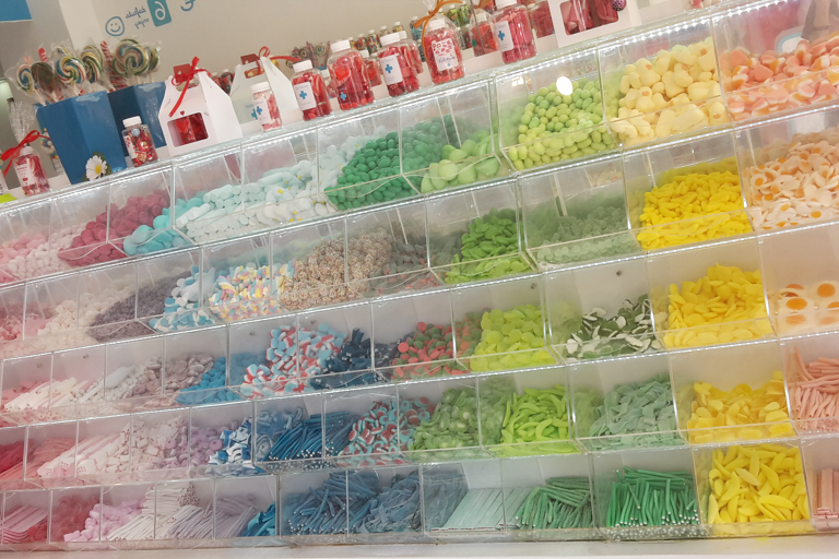 europe-spain-valencia-candyshop