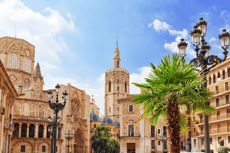 europe-spain-valencia-old-city