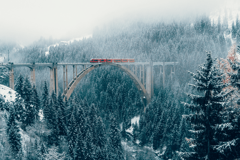 europe-switerland-adventure-train