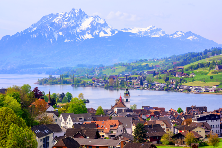 europe-switzerland-lake-lucerne-lake-view