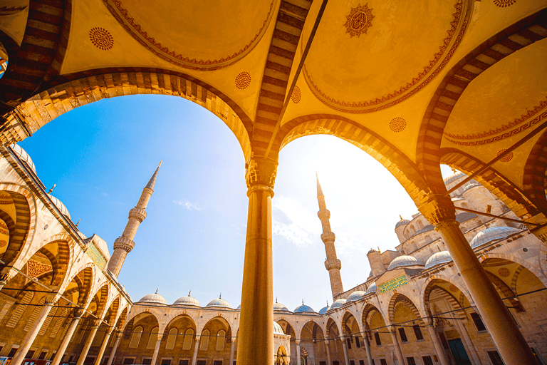 europe-turkey-istanbul-mosque