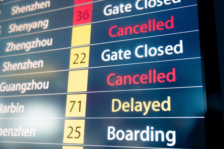flight-board-cancelled-delayed1