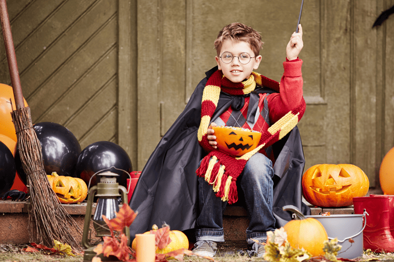 general-boy-in-harry-potter-costume-halloween
