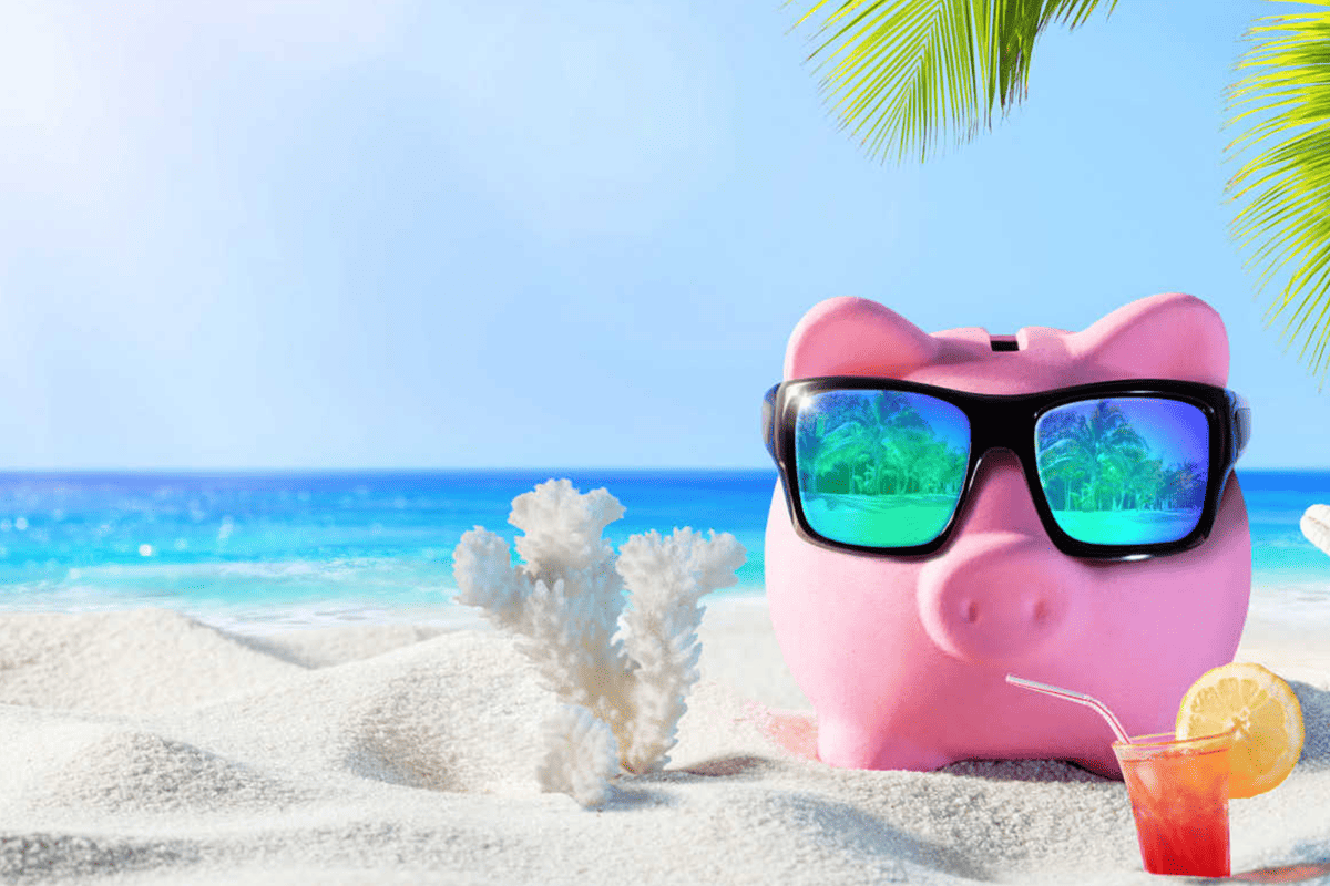 How to save money for your holiday