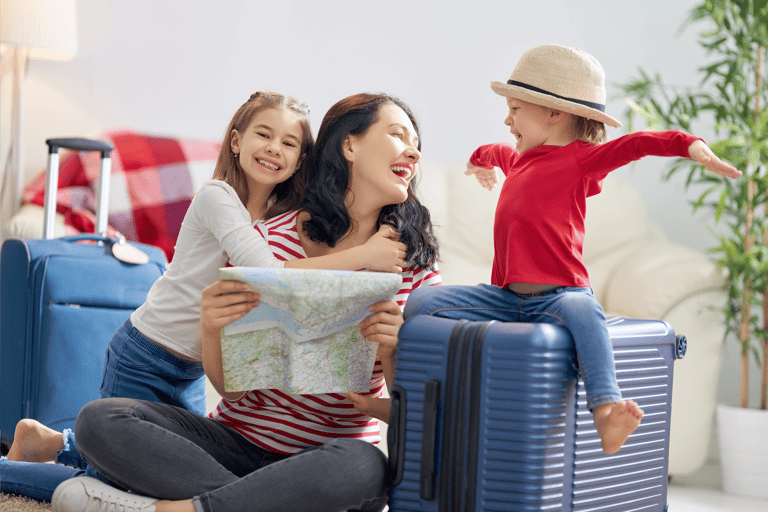 general-travel-family-luggage