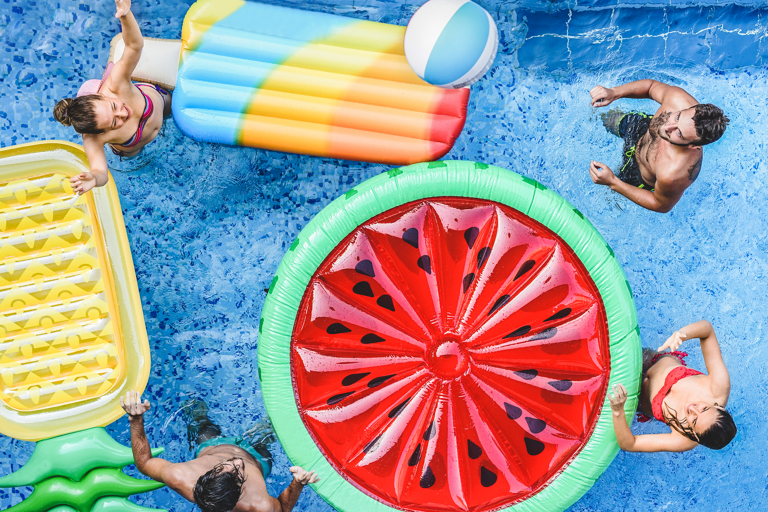 general-traveler-poolfloats-swimming