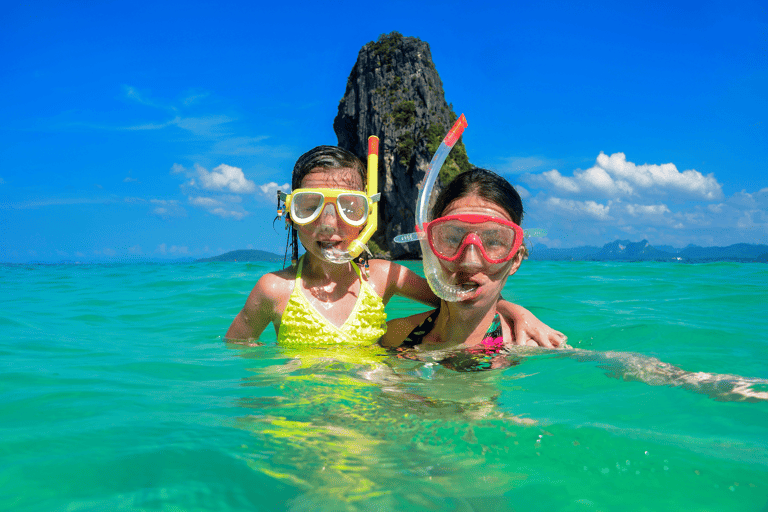 generic-asia-thailand-girls-swimming
