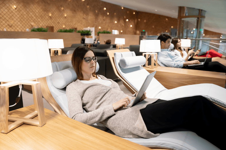 generic-business-woman-in-lounge