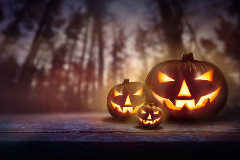generic-halloween-pumpkin-scary