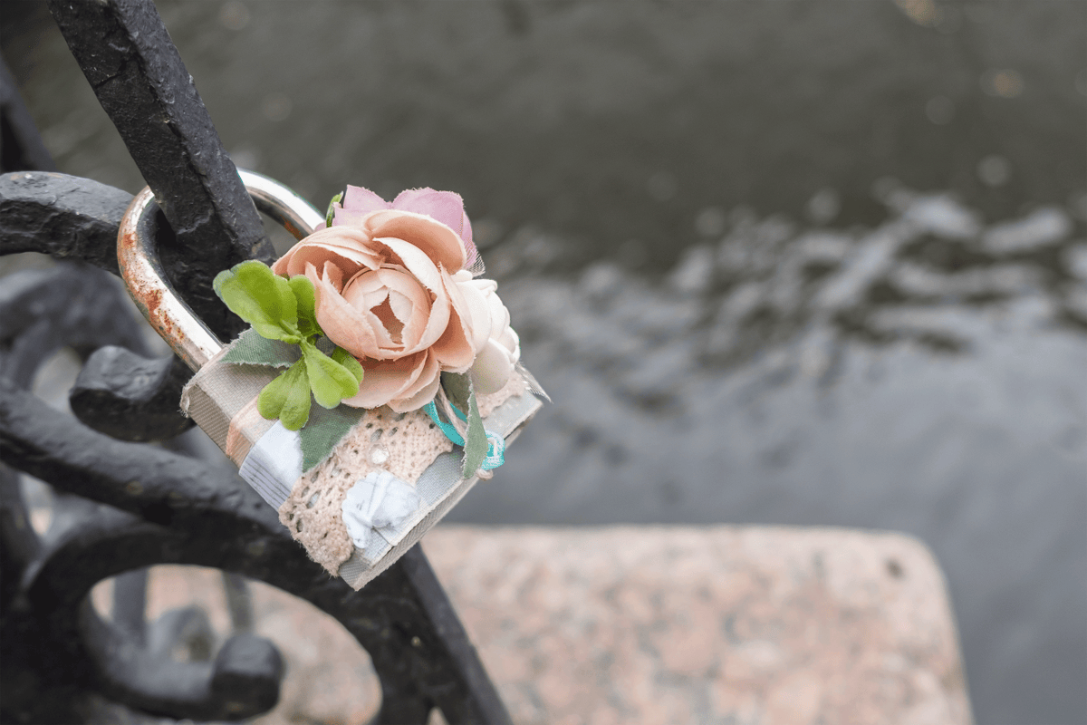 21 Love Lock Destinations in the World