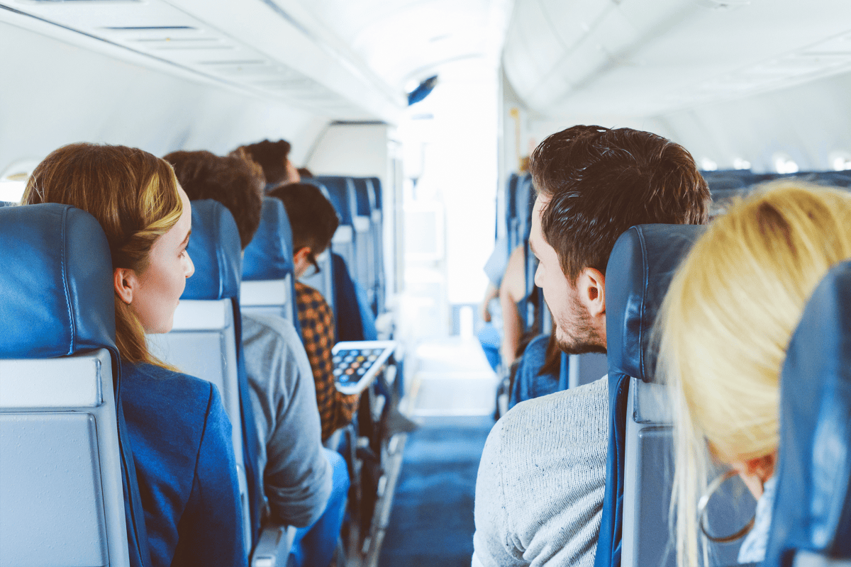 Airplane Etiquette: the Do's & Don'ts of Flying