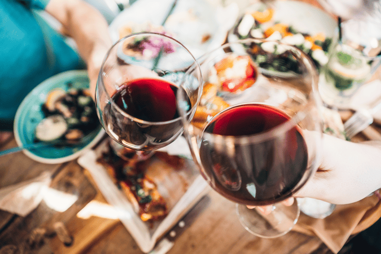 generic-red-wine-cheers