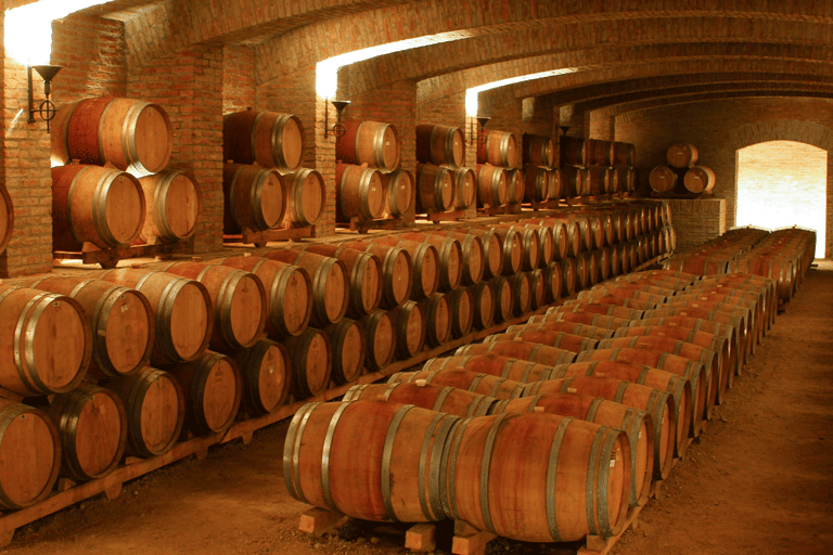 generic-winery-wine-barrels