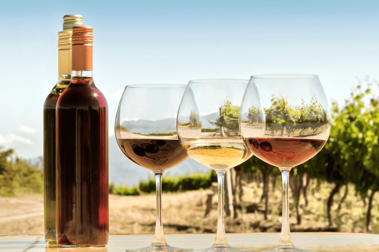 generic-wines-glasses-vineyard