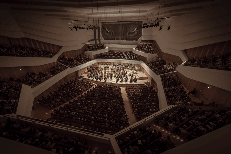 germandy-dresden-kulturpalast-TB