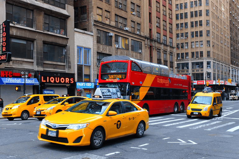 guestblogger-newyorknl-north-america-usa-newyork-times-square-yellow-cab-2
