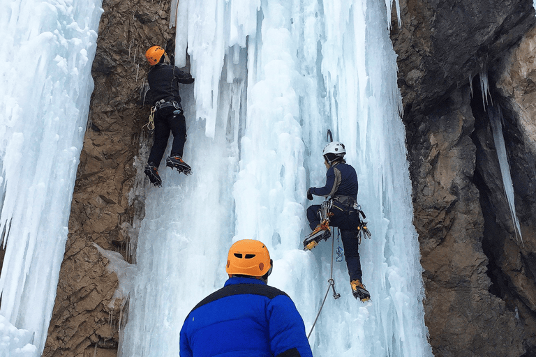 ice-climbing-iran