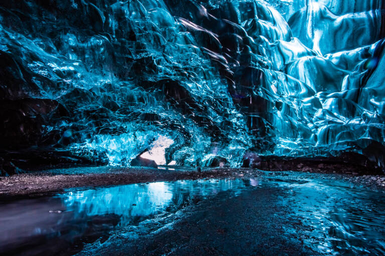 icecave-iceland