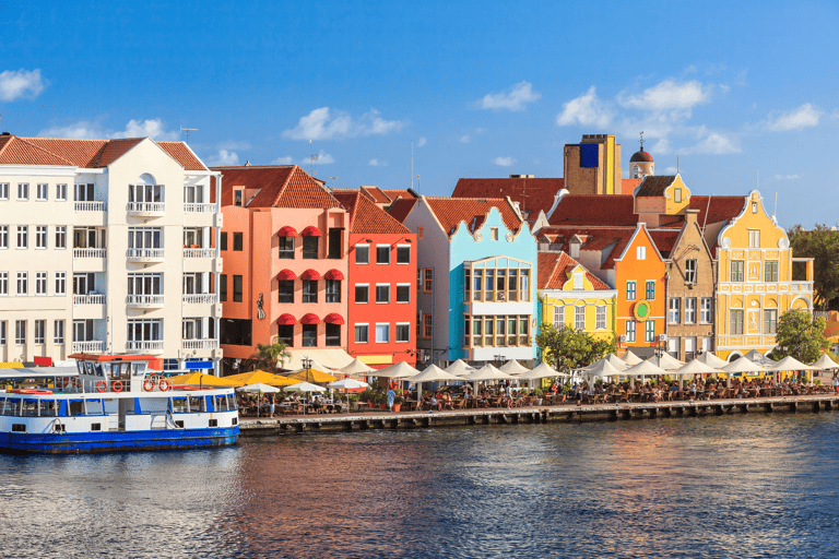 mid-america-curacao-harbour-cityview