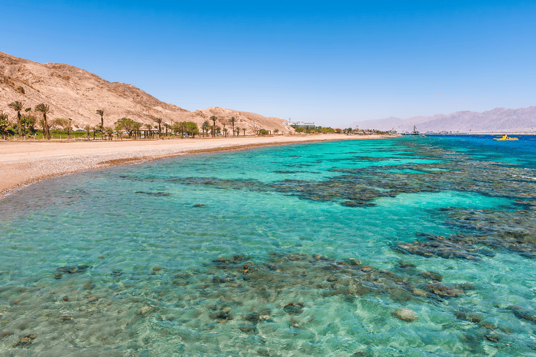 middle-east-israel-eilat-beach-and-blue-sea