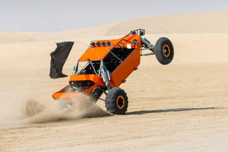 middle-east-qatar-dune-buggy