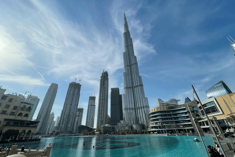 middle-east-united-arab-emirates-abu-dhabi-skyline-etihad-f1-winners