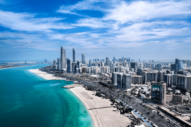 middle-east-united-arab-emirates-abu-dhabi-skyline