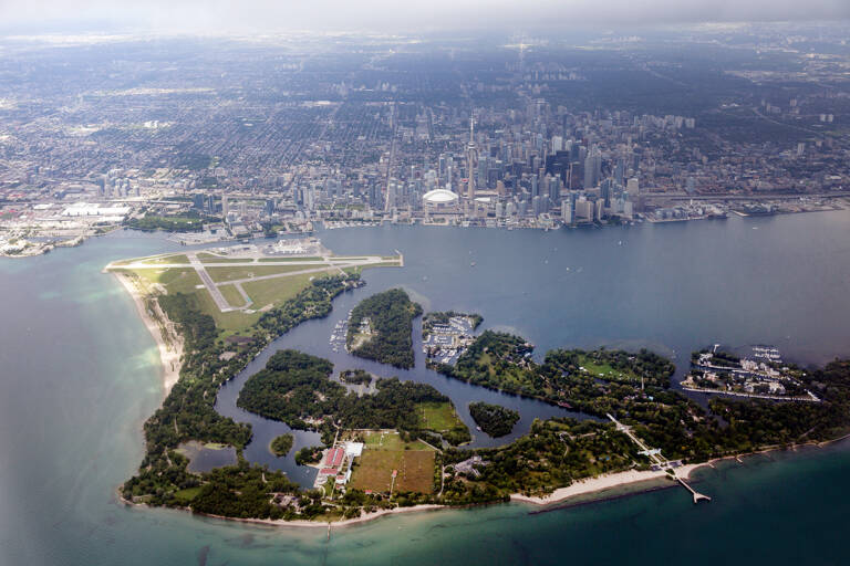 north-america-canada-toronto-islands-aerial-view