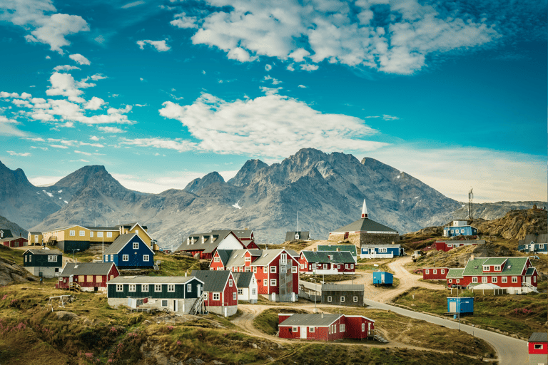 north-america-greenland-village-mountains