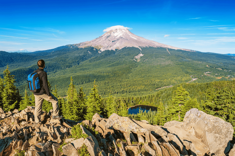 north-america-united-states-oregon-mount-hood-hiker