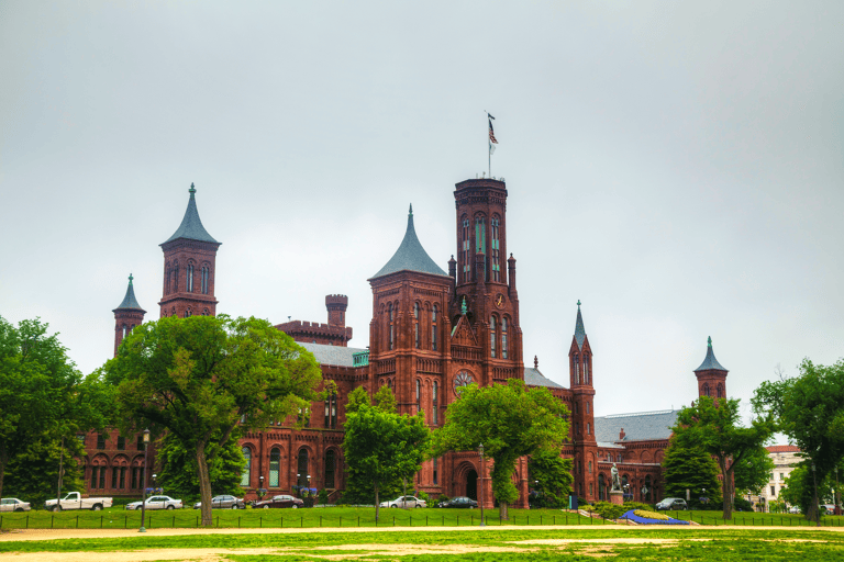 north-america-united-states-washington-smithsonian-cloudy