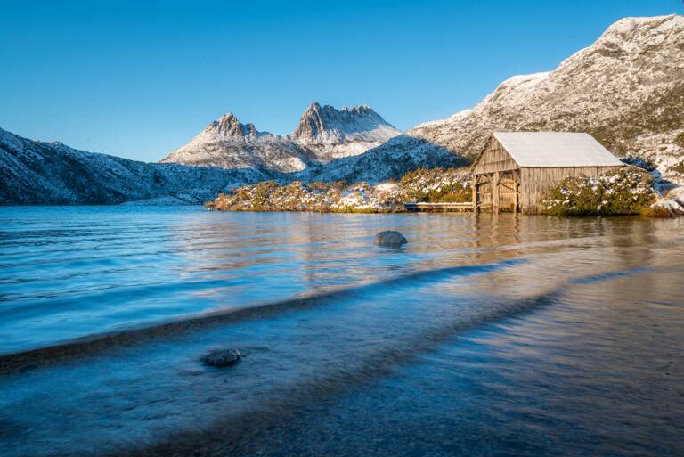 oceana-australia-tasmania-cradle-mountain-winter-1